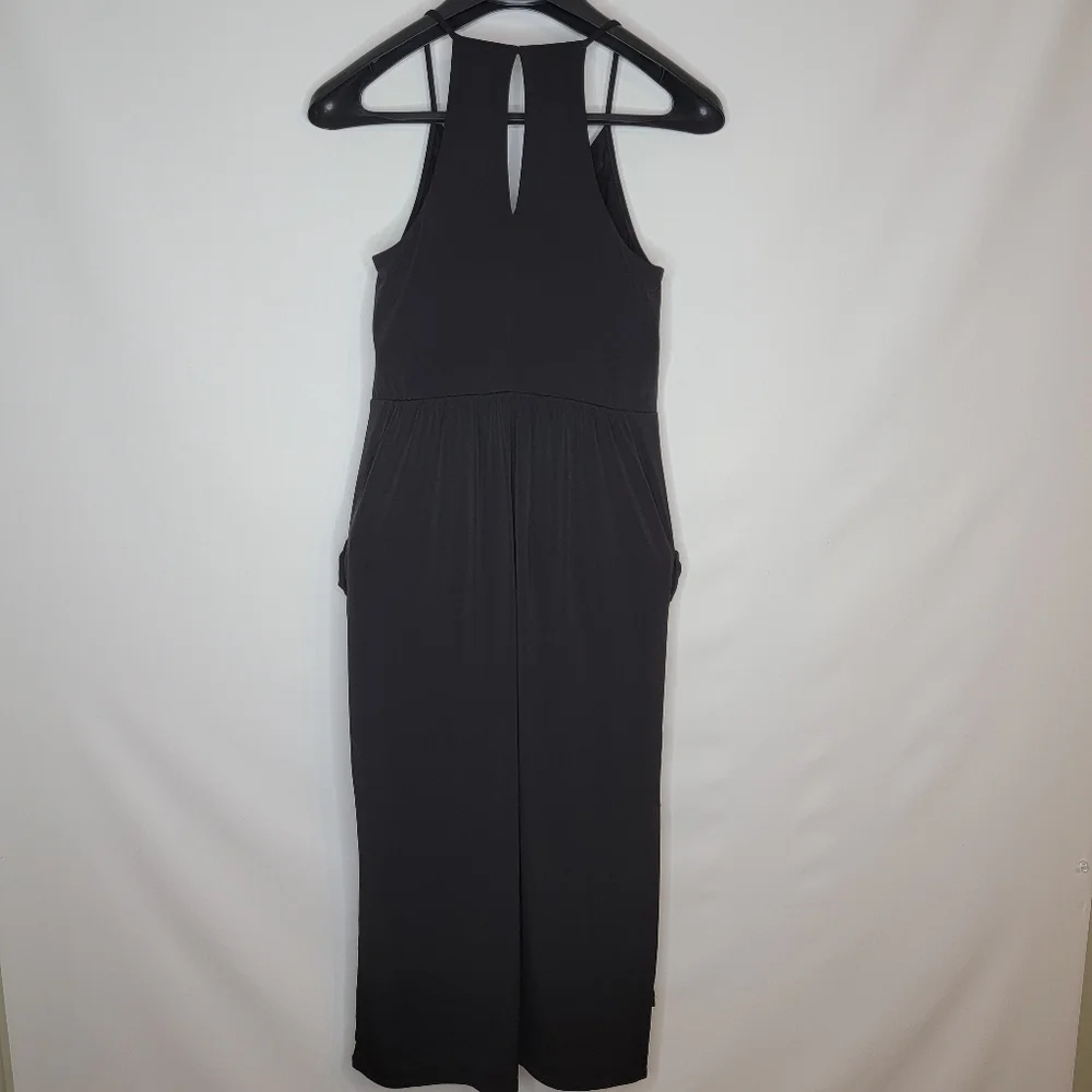 BCBGeneration Sleeveless Drape Pocket Midi Dress - Picture 11 of 12